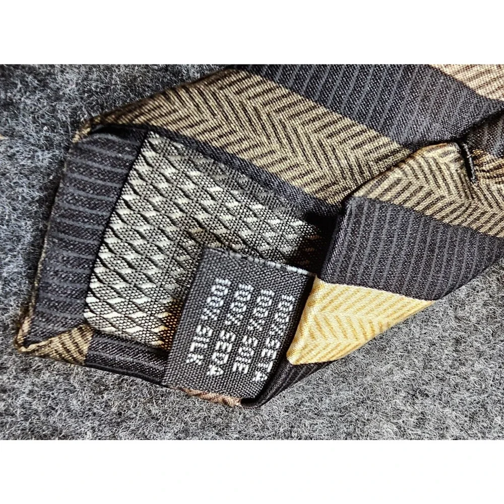 Giorgio Brutini Silk Repp Striped Necktie Brown Black 58